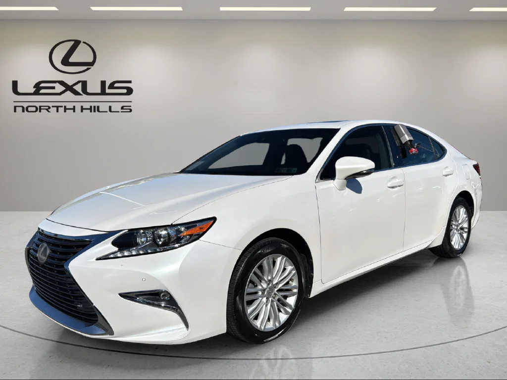 2017 Lexus ES