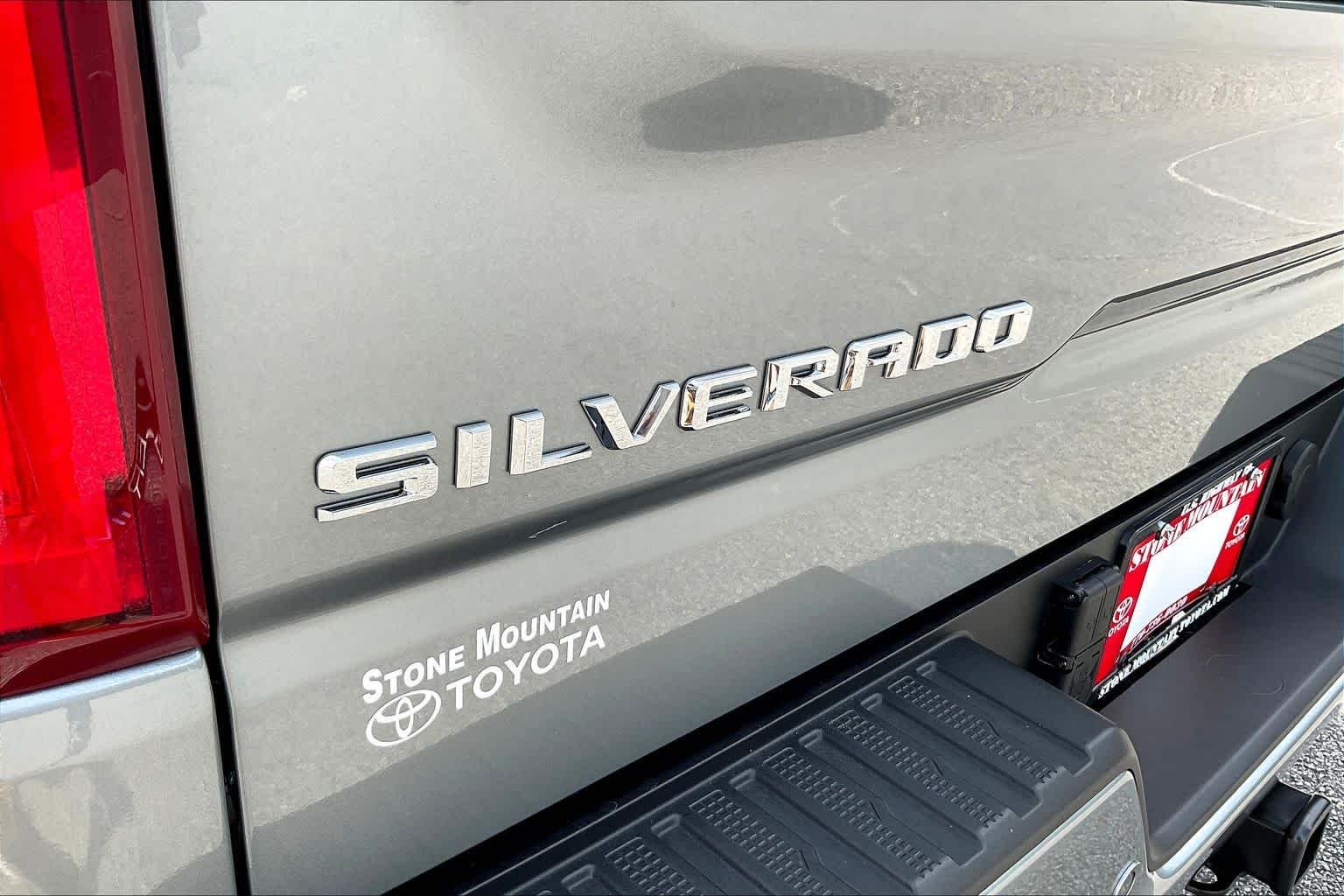 Used 2026 Sterling Gray Metallic Chevrolet High Country image 18