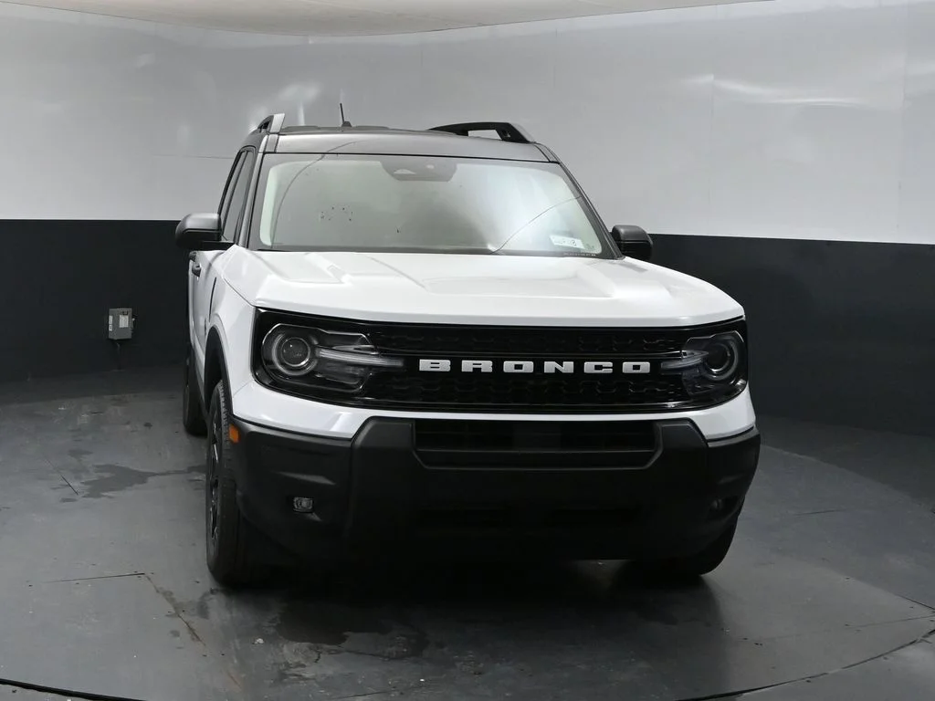 New 2026 Oxford White Ford Outer Banks® image 6