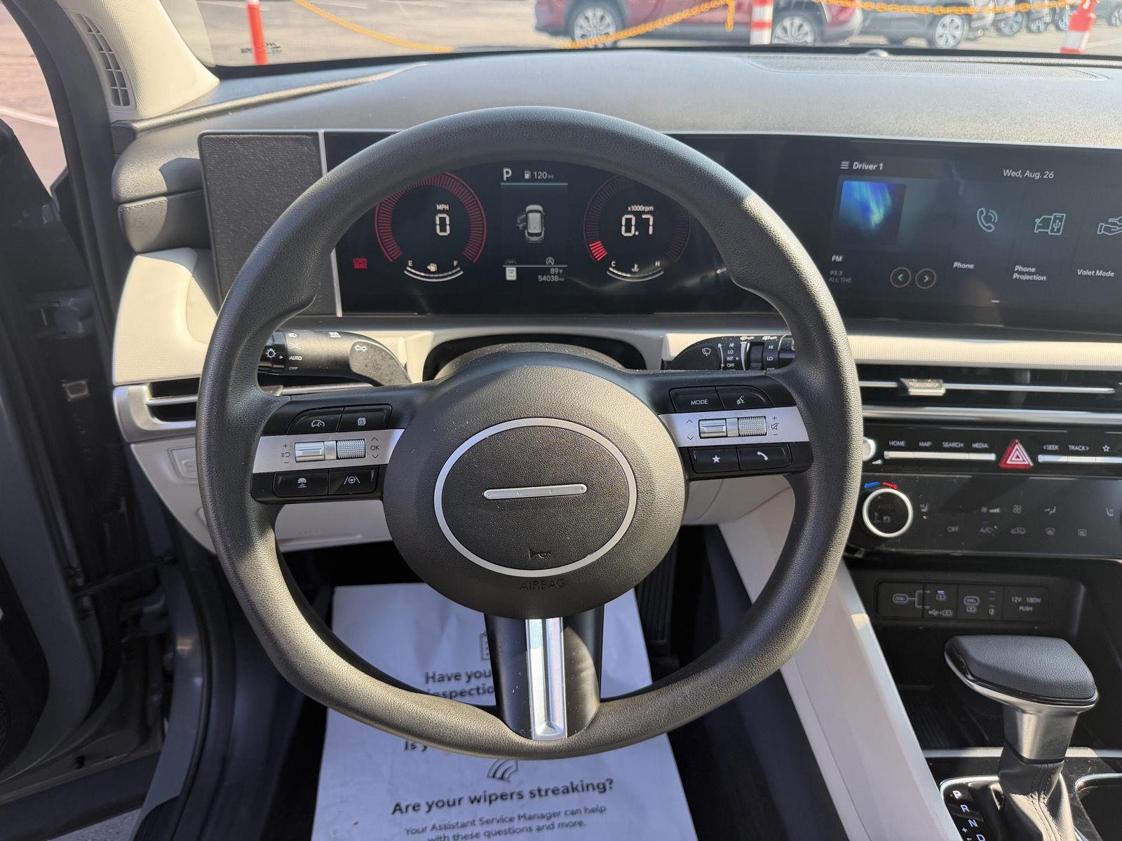 Used 2025 Hampton Gray Hyundai SEL image 18