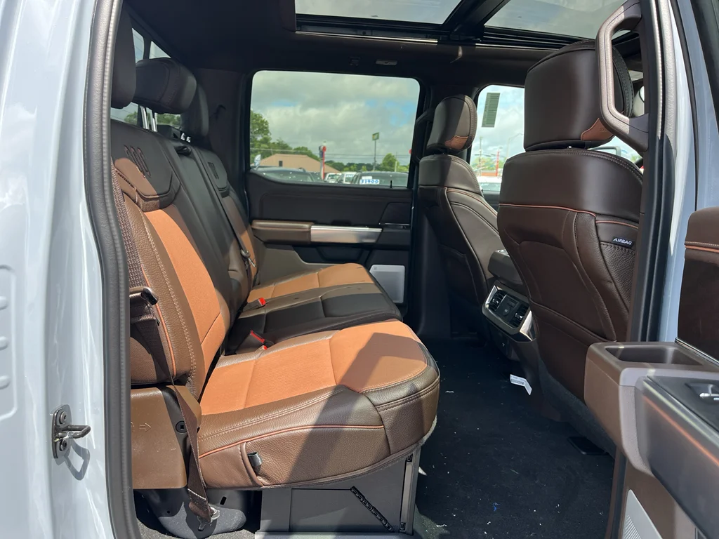 New 2026 Glacier Gray Metallic Tri-Coat Ford F-250® King Ranch® image 26
