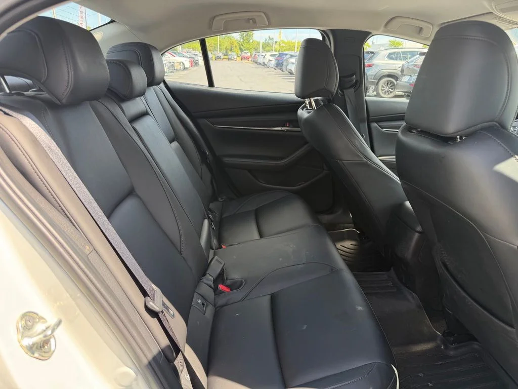 Used 2026 White Mazda 2.5 S Select Sport image 24