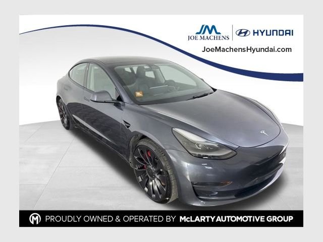 2022 Tesla Model 3 Performance Dual Motor All-Wheel Drive's photo