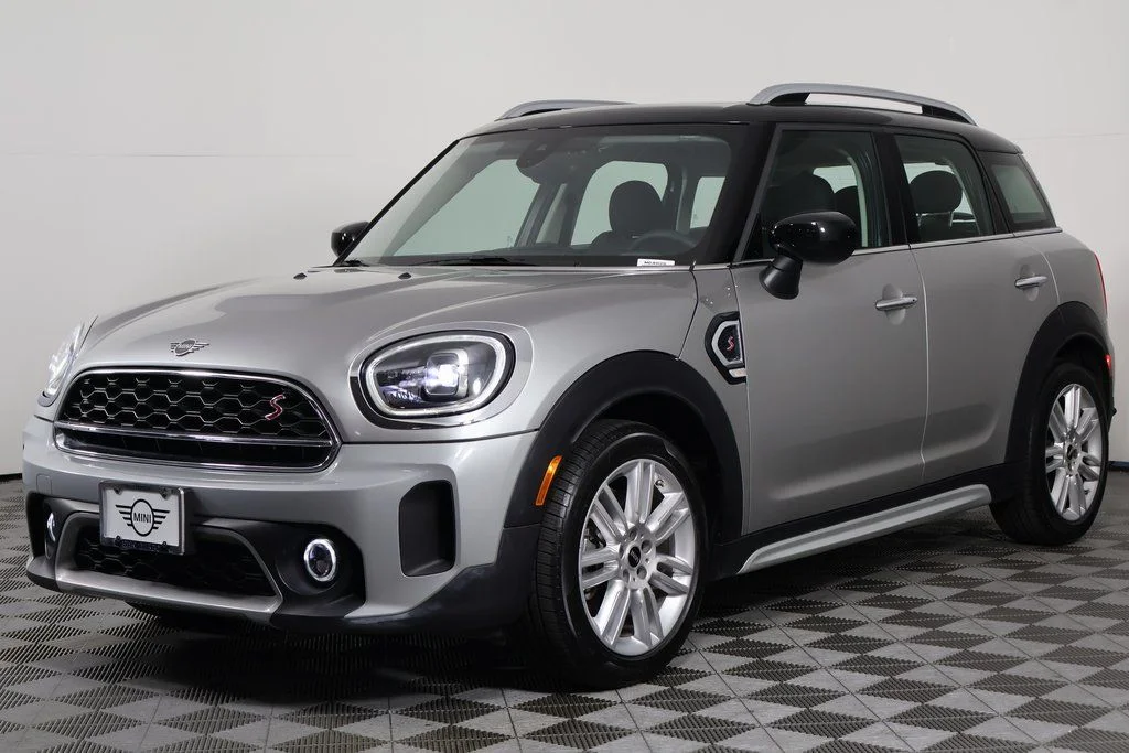 2023 MINI Countryman Cooper S's photo