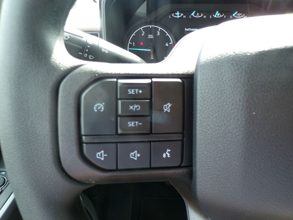 New 2026 Oxford White Ford F-250® XL image 18