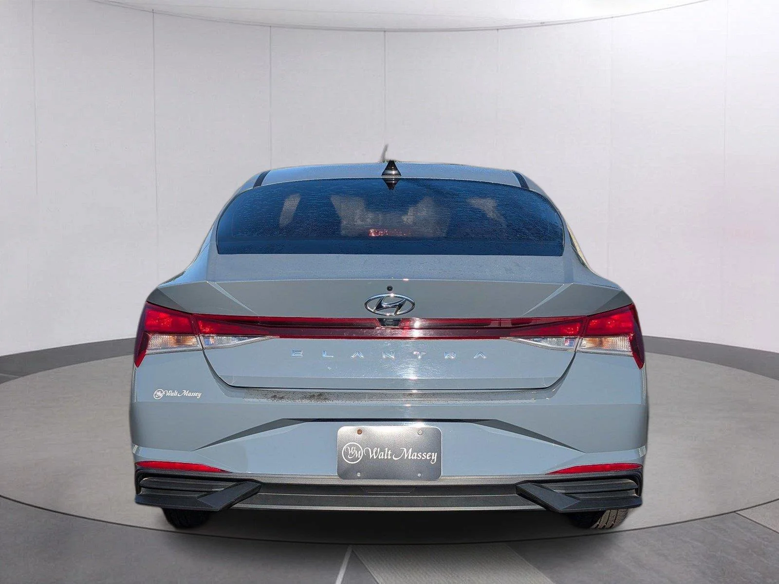 Used 2023 Electric Shadow Hyundai SEL image 5