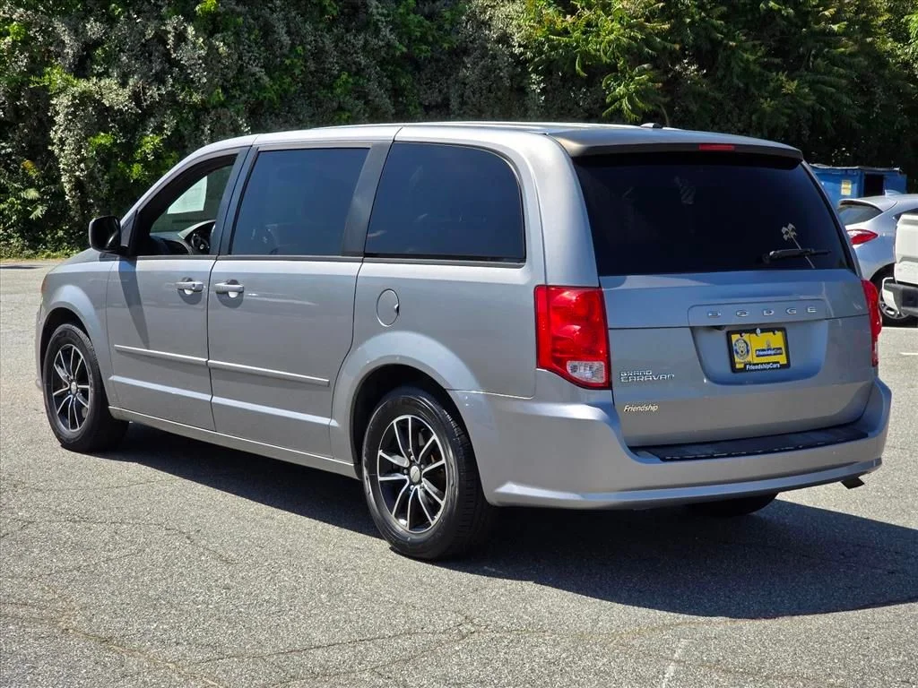 Used 2017 Silver Dodge SE Plus image 24
