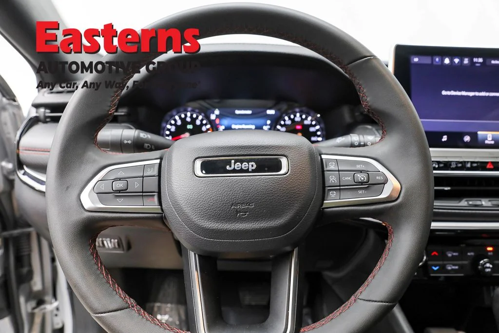 Used 2024 Silver Jeep Trailhawk image 10