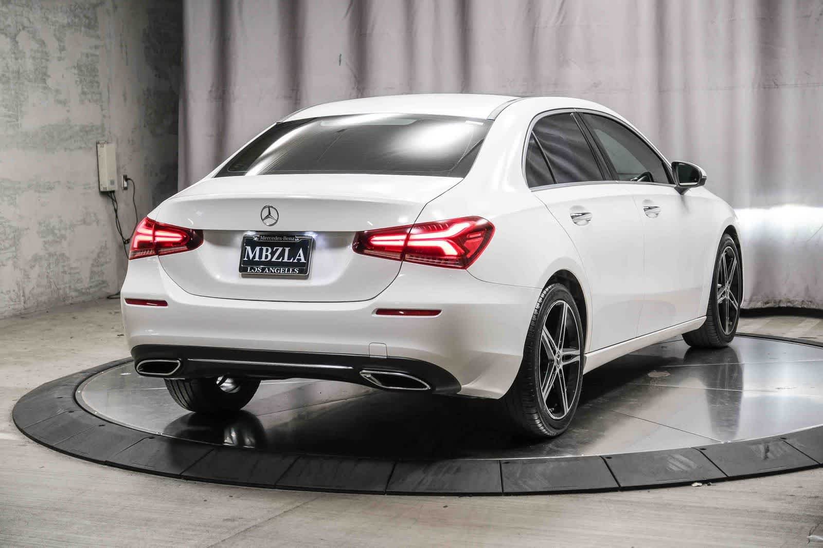 Used 2019 Polar White Mercedes-Benz A 220 image 4