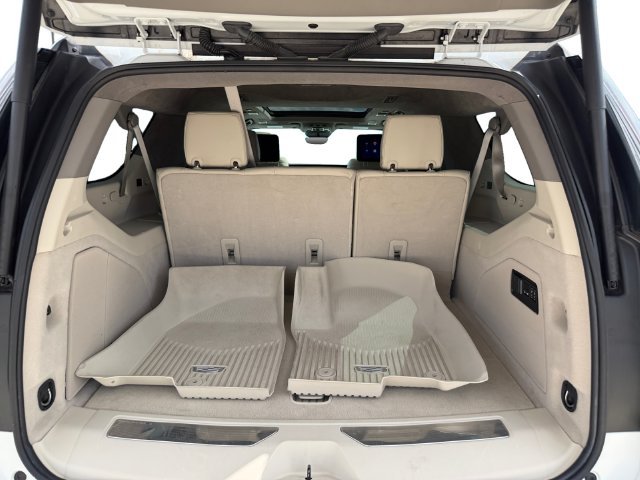 Used 2025 White Cadillac Sport Platinum image 18