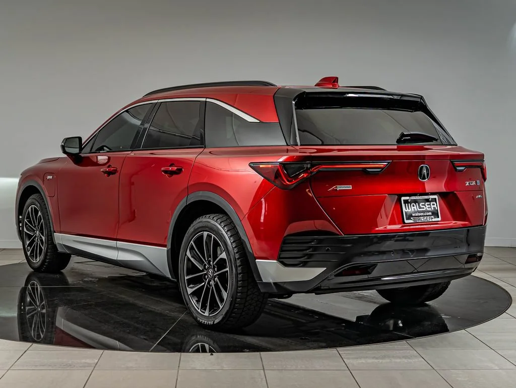 Used 2024 Scarlet Red Metallic Acura  image 7