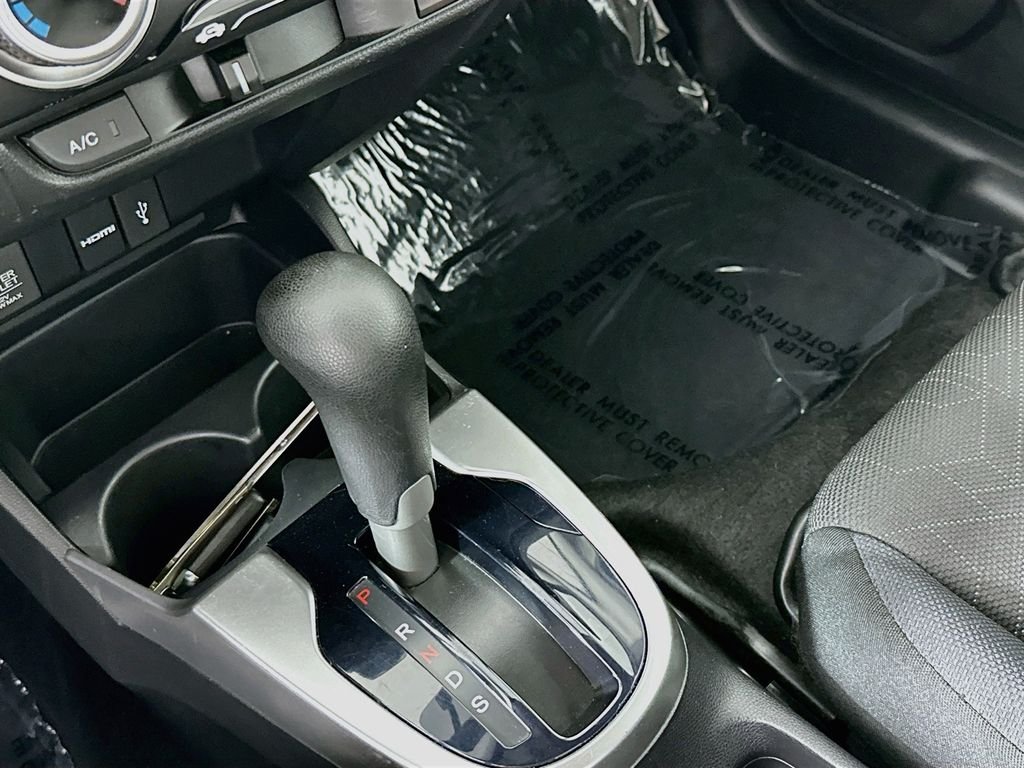 Used 2015  Honda EX image 17