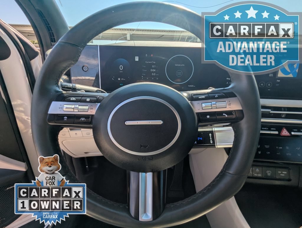 Used 2025  Hyundai Limited image 6