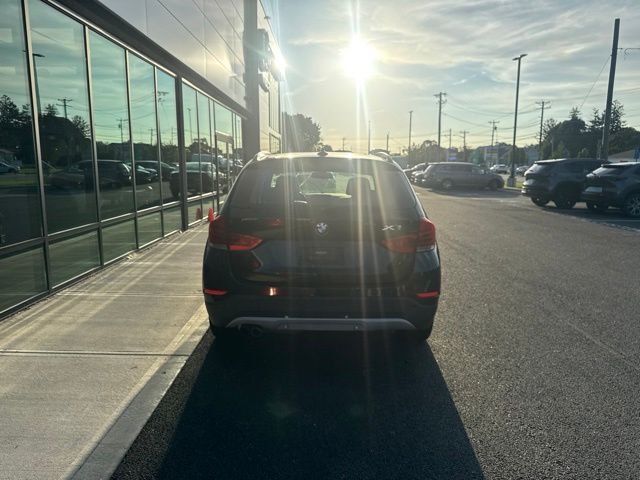 Used 2015 Black BMW xDrive28i image 4