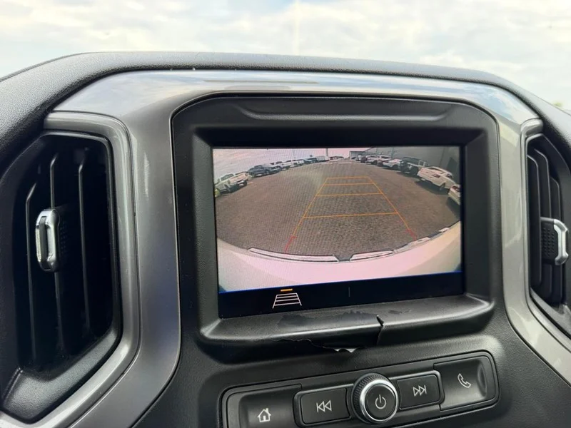 Used 2020 Summit White GMC 2WD Double Cab image 19
