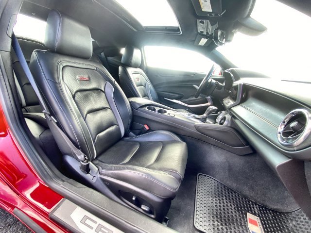 Used 2019 RED HOT Chevrolet 2SS image 23