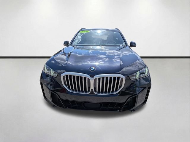 Used 2026 Carbon Black Metallic BMW xDrive40i image 9