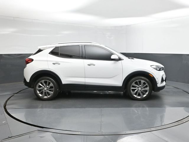 Used 2021 White Buick Essence image 26