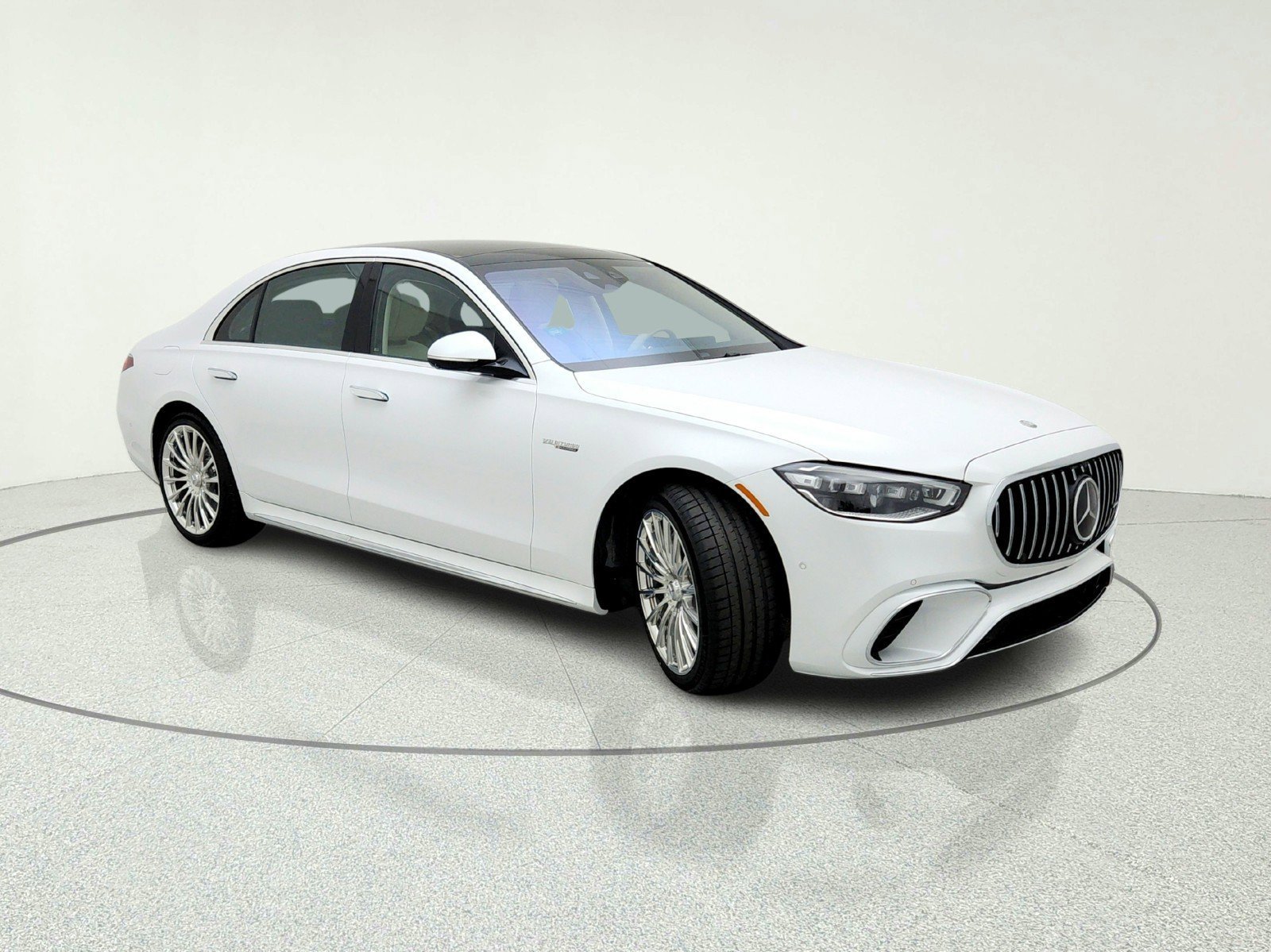 New 2026 MANUFAKTUR Moonlight White Metallic Mercedes-Benz AMG® S 63 E 4MATIC Sedan image 30