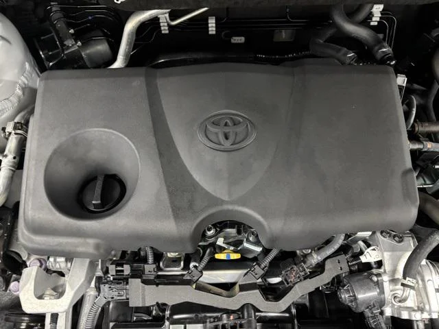Used 2025 WIND CHILL PEARL Toyota  image 24