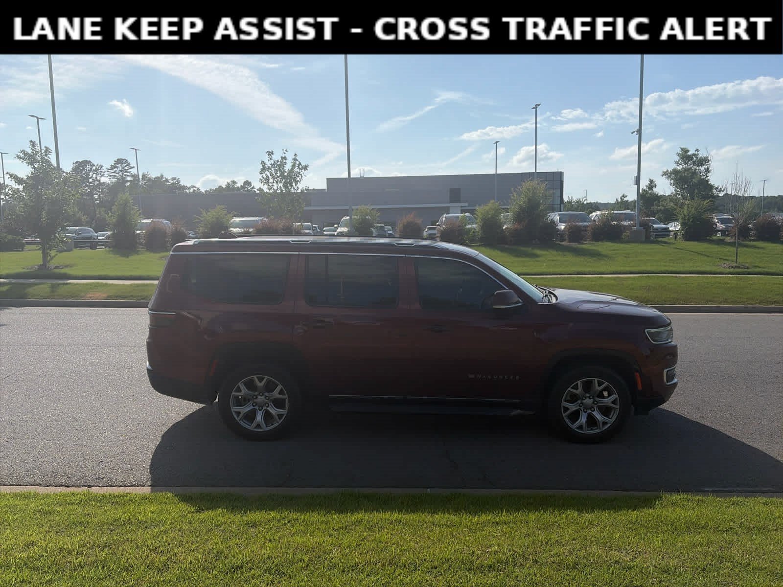 Used 2022 Velvet Red Pearlcoat Jeep Series II image 4
