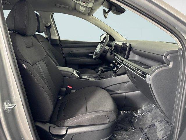 New 2026 Silver Hyundai SEL AWD image 8