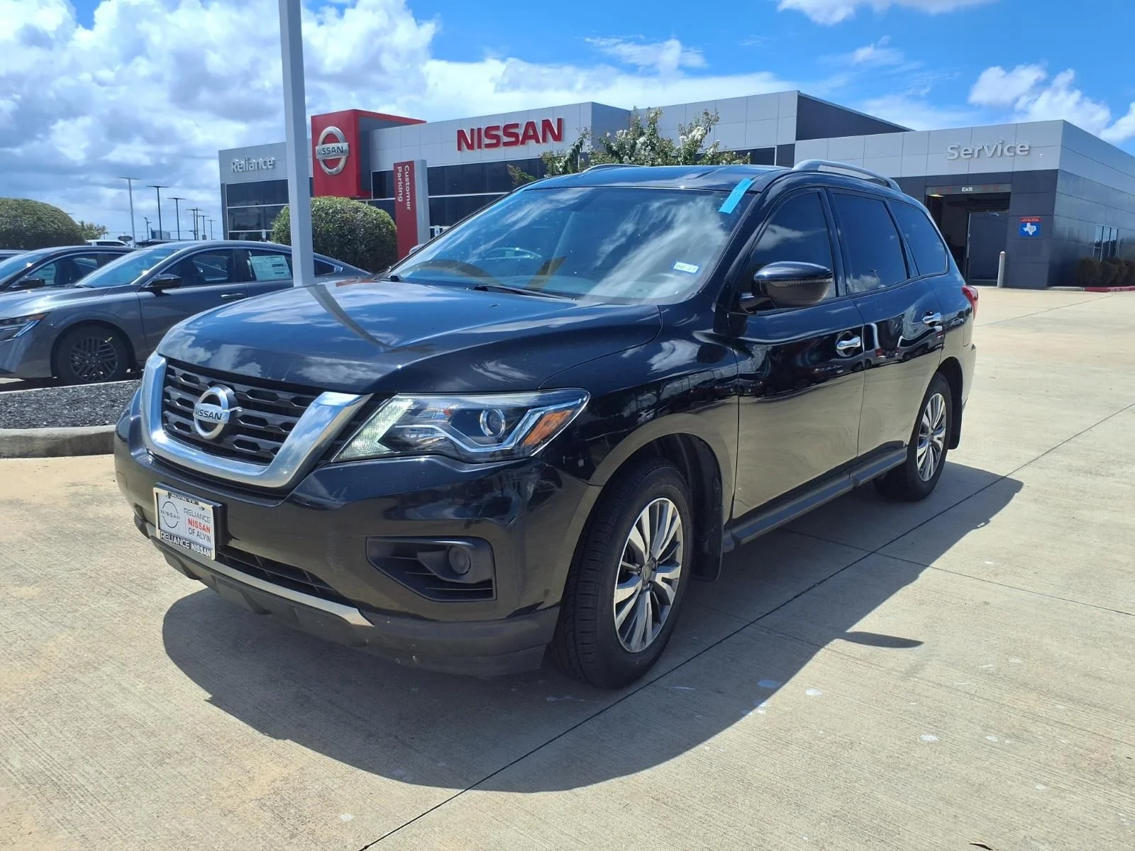 Used 2020 Black Nissan S image 3