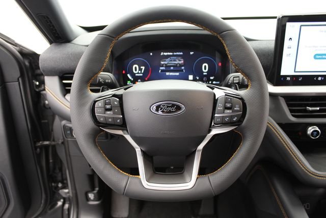 New 2026 Carbonized Gray Metallic Ford Tremor® image 15