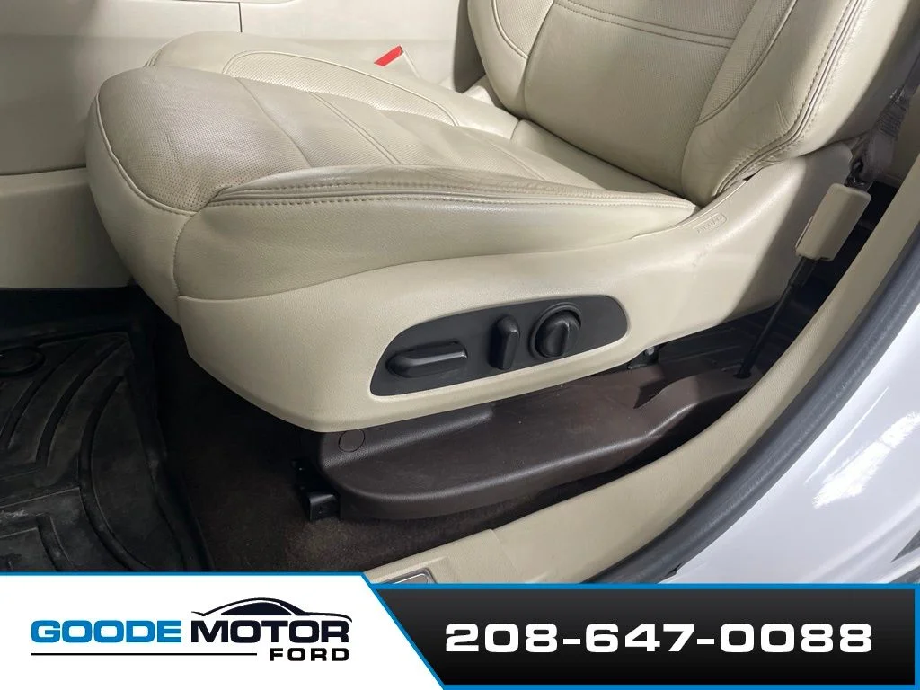 Certified Used 2017 White Frost Tri-Coat GMC Denali image 11