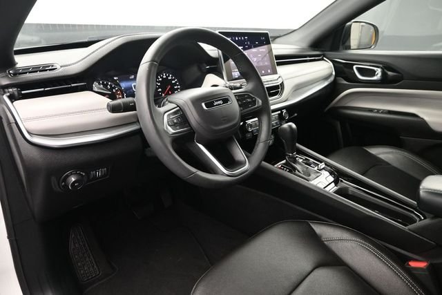 2025 Jeep Compass Limited - Photo 7