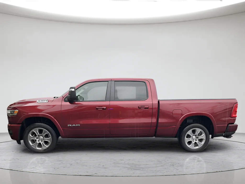 New 2025 Delmonico Red Pearl-Coat Exterior Paint RAM Big Horn/Lone Star image 6