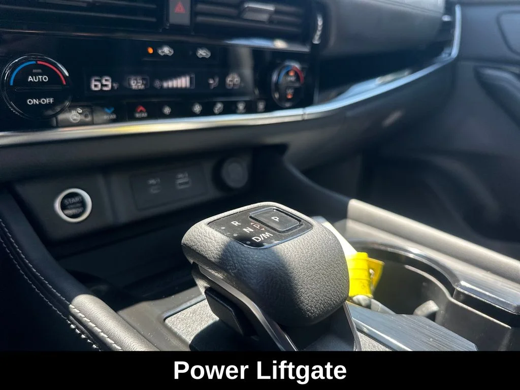 Used 2023 Gray Nissan SL image 19