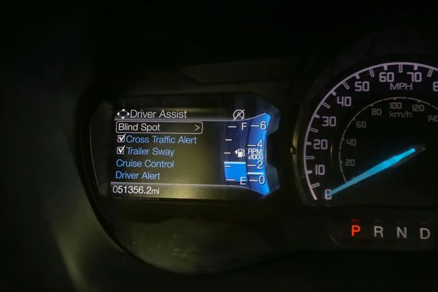 Used 2021 Green Ford Lariat image 31