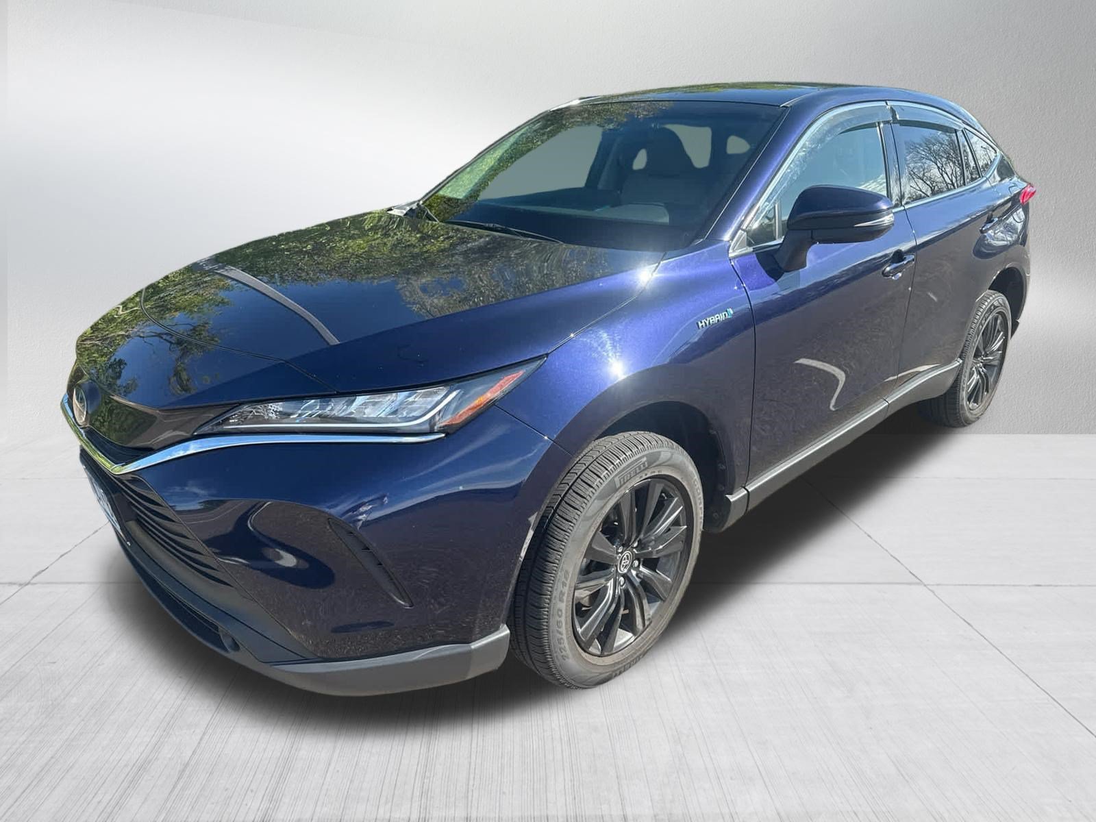Used 2021 Toyota Venza LE with VIN JTEAAAAH1MJ018417 for sale in Golden Valley, Minnesota