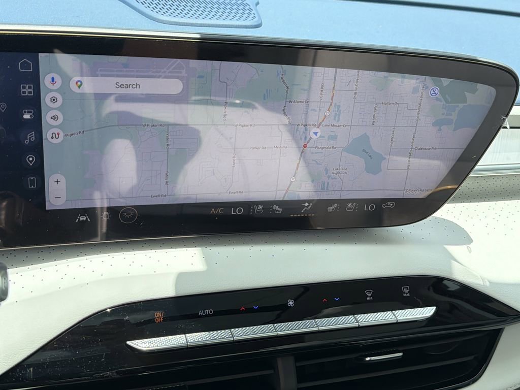 New 2026 Ocean Blue Metallic Buick Avenir image 24