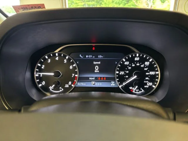 Certified Used 2025 Glacier White Nissan SV image 16