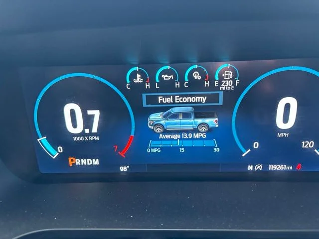 Used 2021 Silver Ford Lariat image 4