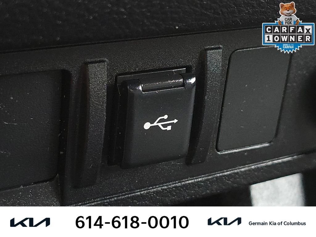 Used 2021 White Toyota SR image 33