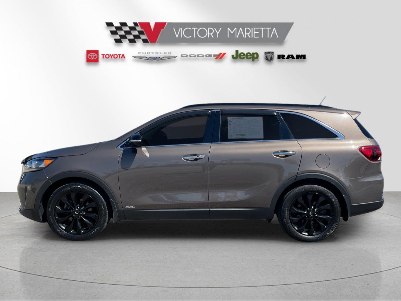 Used 2020 Kia Sorento S with VIN 5XYPGDA54LG636138 for sale in Marietta, OH