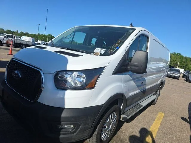 Used 2025 White Ford  image 1