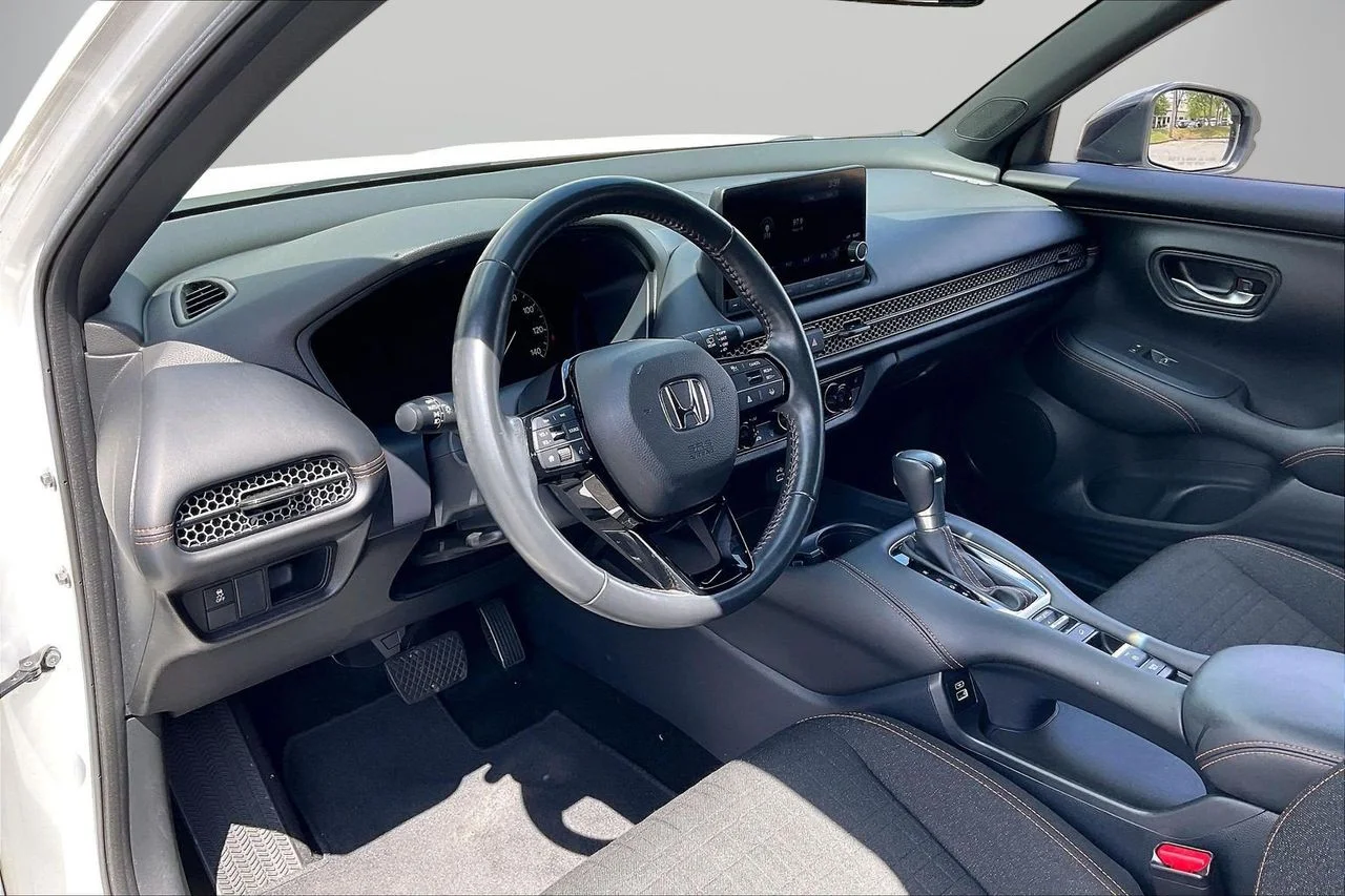 Certified Used 2023  Honda Sport image 18