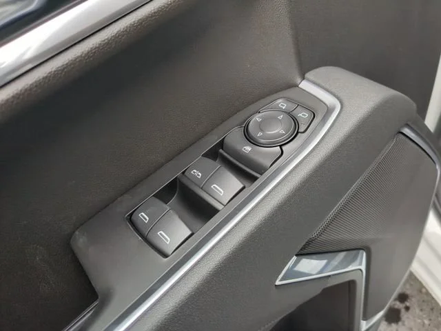 New 2026 Summit White GMC Elevation image 13