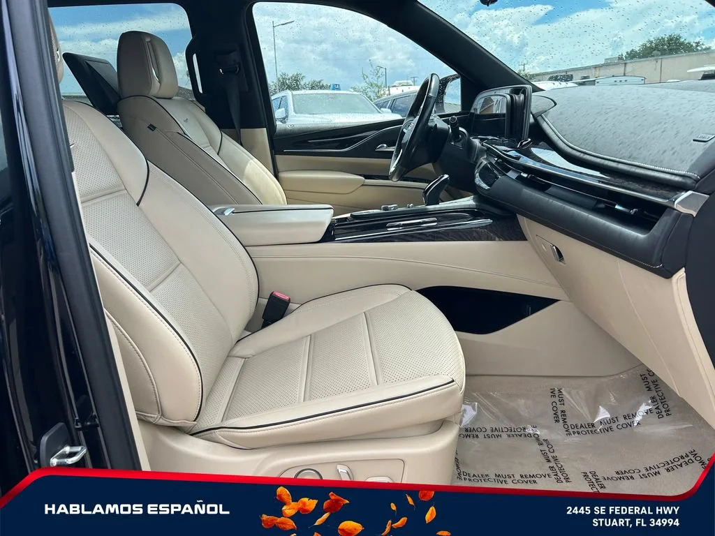 Used 2021 DARK MOON BLUE METALLIC Cadillac Premium Luxury image 20