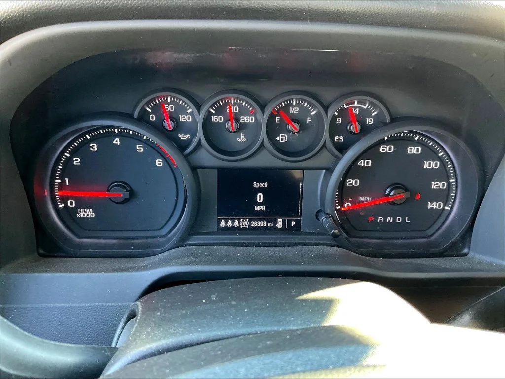 Used 2025 Black Chevrolet Custom image 8