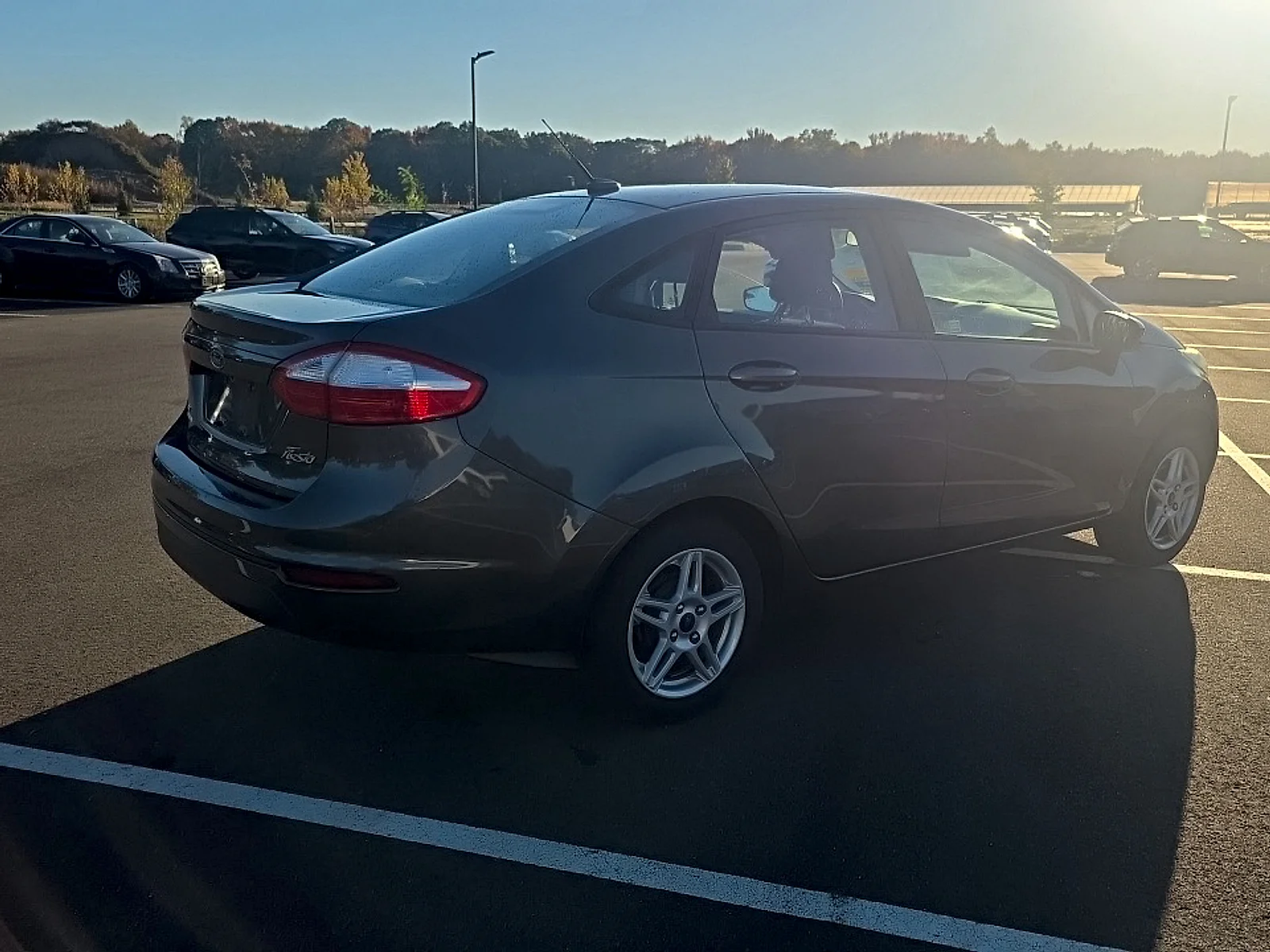 Used 2017 Magnetic Metallic Ford SE image 4