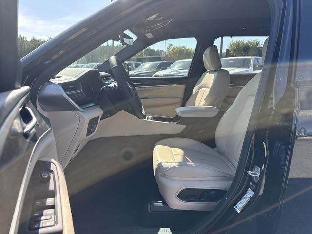 New 2025 Black Jeep Limited image 9