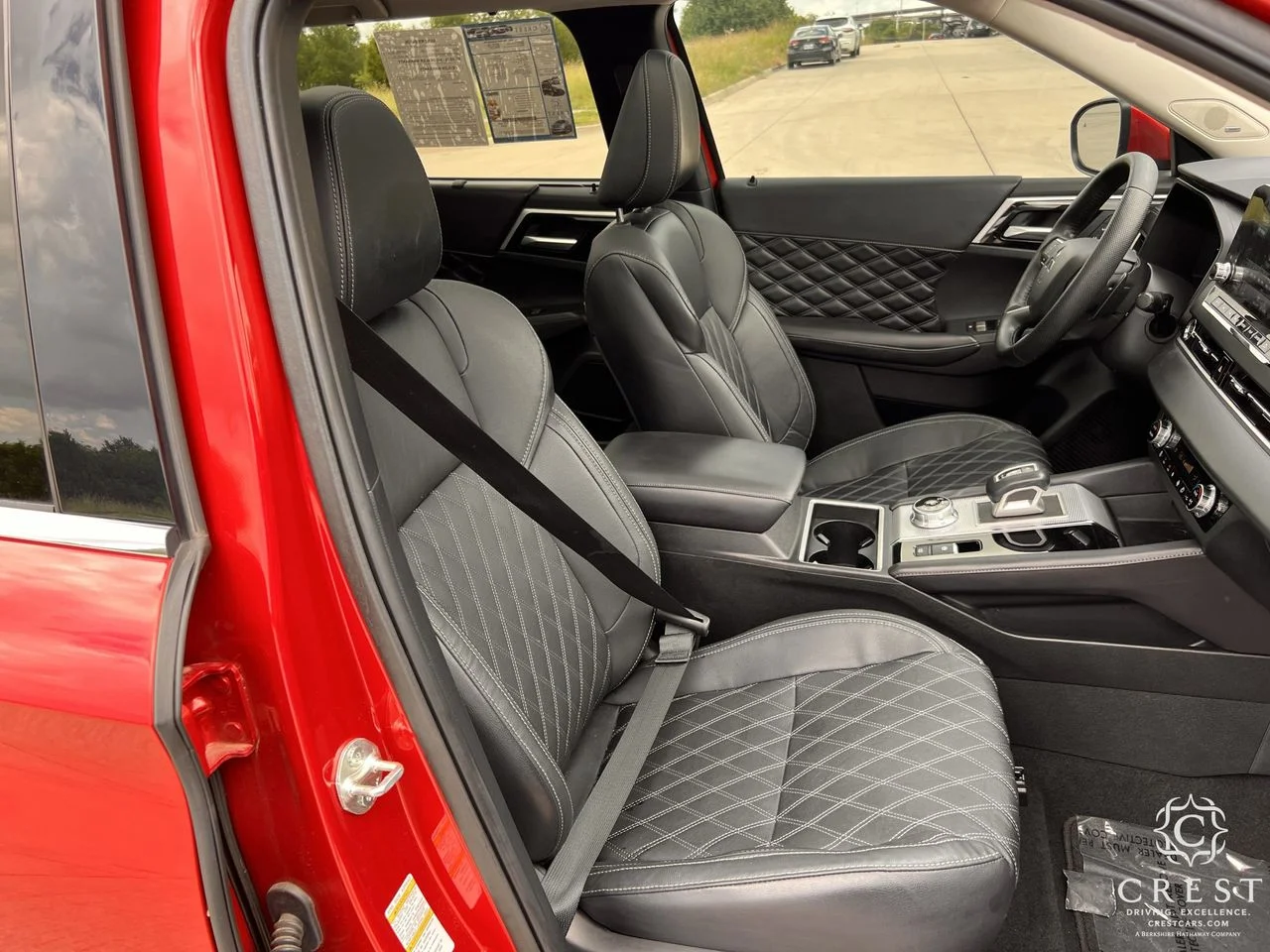 Used 2023 Red Mitsubishi SEL image 26