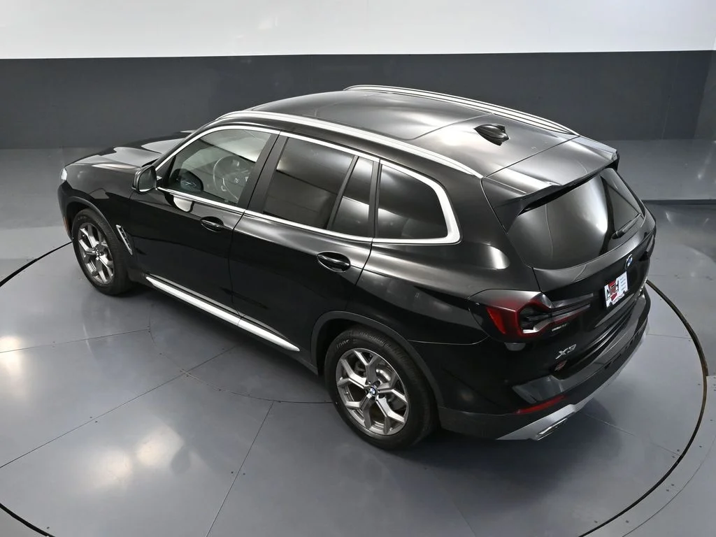 Used 2023 Black BMW xDrive30i image 57