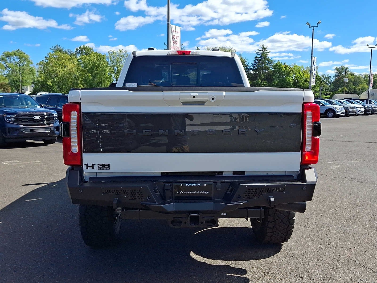 New 2026 Star White Metallic Tri-Coat Ford F-250® Lariat® image 5