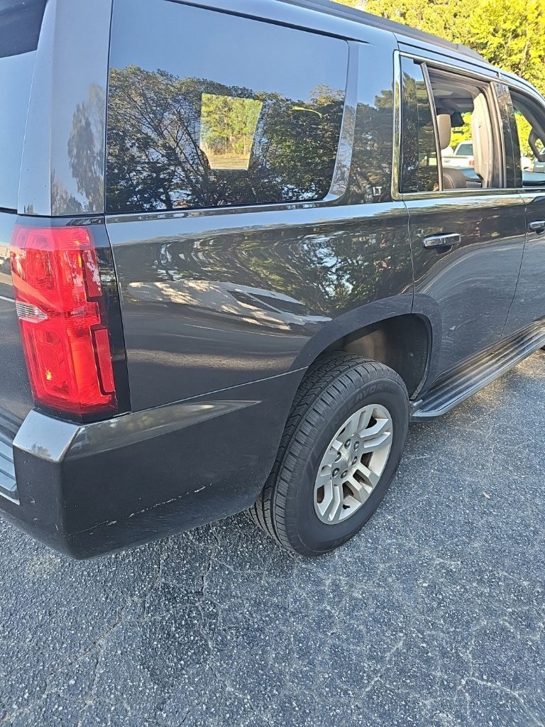 Used 2018 Gray Chevrolet LT image 9